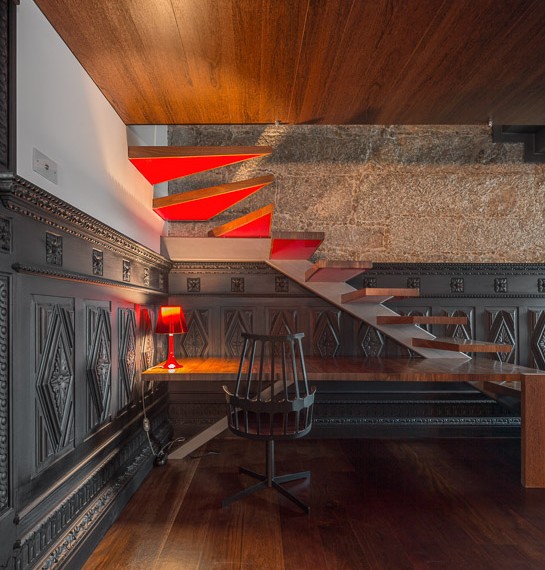 Stairs| es1arq| House in Guimarães | Elisabete Saldanha|